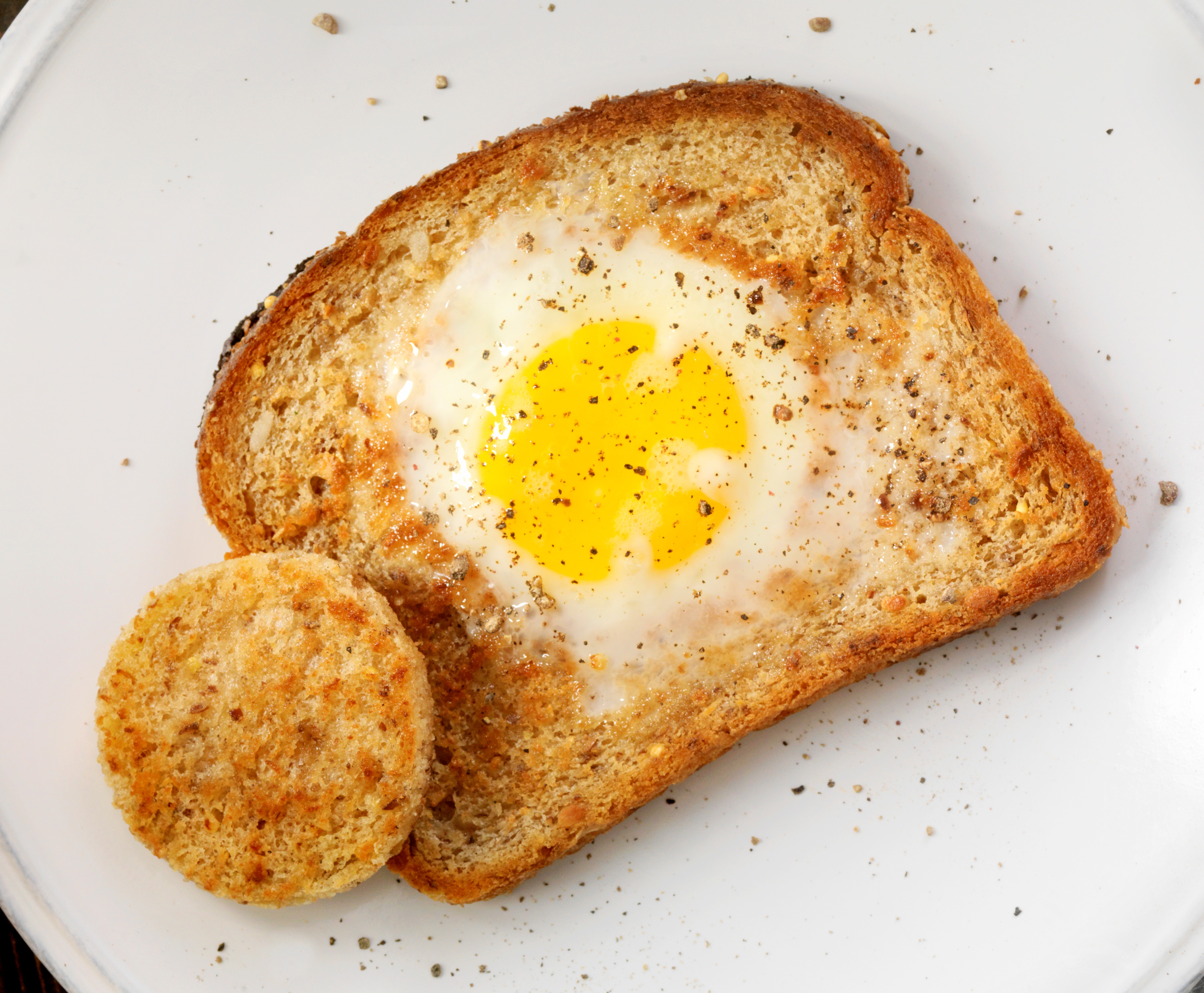 Sunny side up Egg in a hole