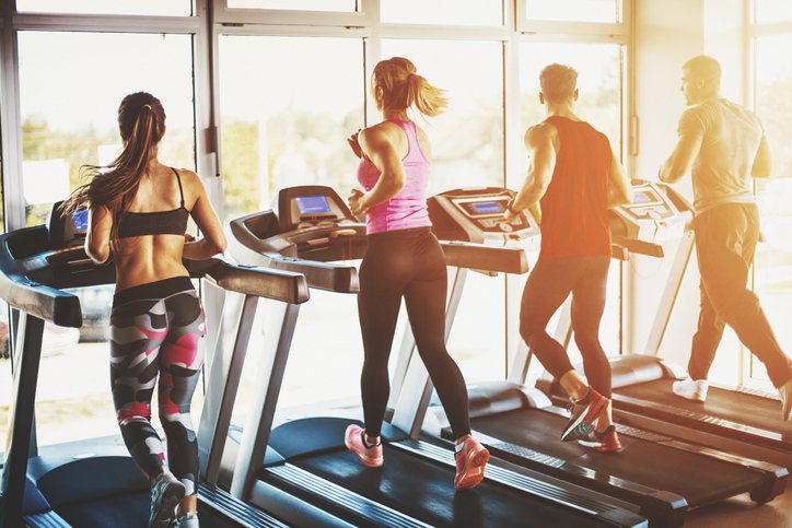 Sportifs sur tapis Cardio-training - Fitness Park
